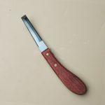 hoof care supplies: Stainless Steel Horse Hoof Pruning Knife with Wooden Handle